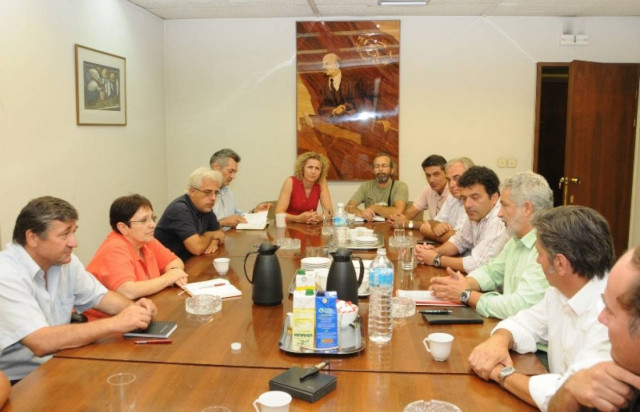 Συνάντηση Παπαρήγα – ΔΟΕ