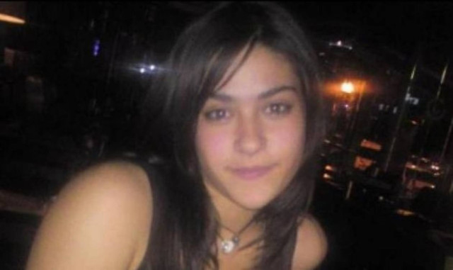 Σε θρίλερ εξελίσσεται η εξαφάνιση της 14χρονης από τον Πειραιά