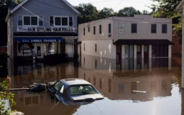 Χωρίς νερό και τρόφιμα πόλεις των ΗΠΑ