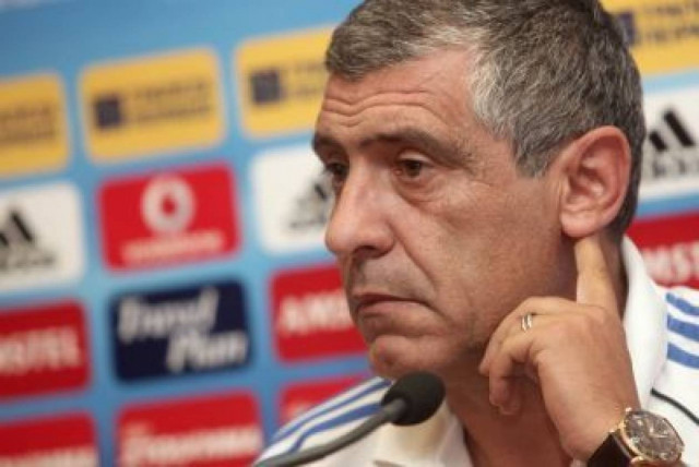 Στόχος η νίκη στο Ισραήλ για τον Σάντος