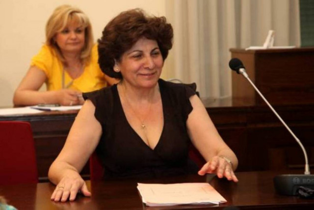 «Τρικυμία» στο ΠΑΣΟΚ από την παραίτηση Μπαλφούσια