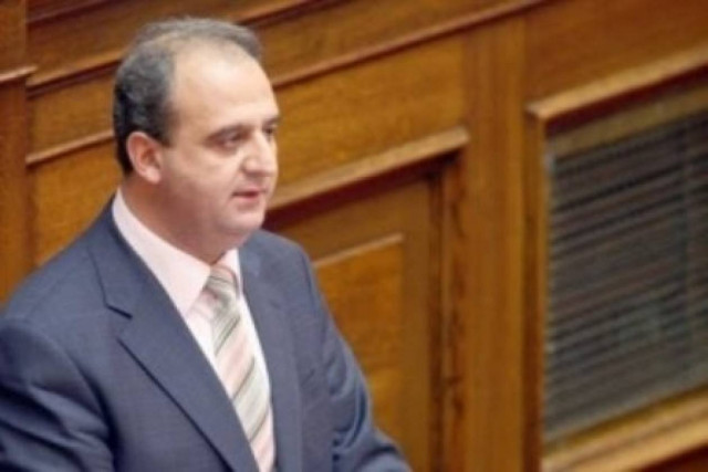 Ο Τσετίν Μάντατζη προκαλεί και ο Γιωργάκης τσιμουδιά!