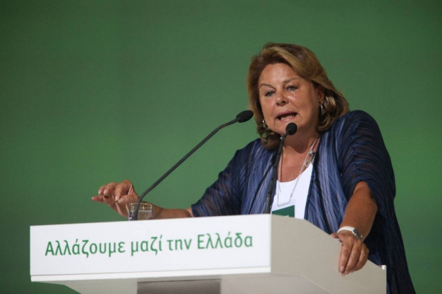 Τα εφτά «καρφιά» της Λούκας στην κυβέρνηση