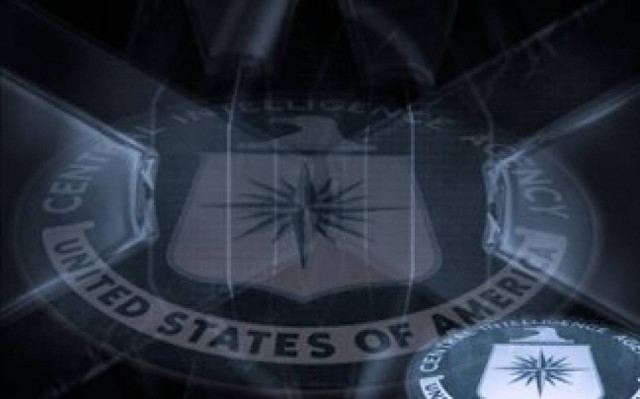 CIA και Μ16 συνεργάζονταν με τον Καντάφι