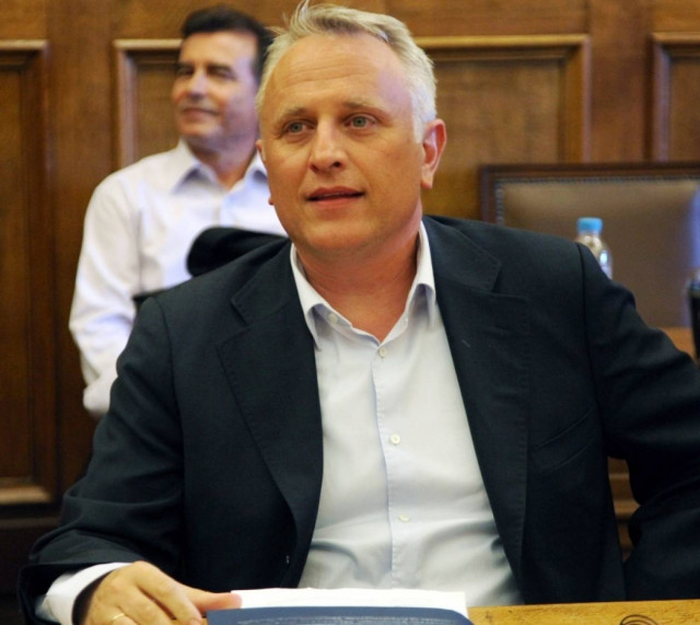 «Να μην έχει το ΠΑΣΟΚ το τέλος της Ένωσης Κέντρου»