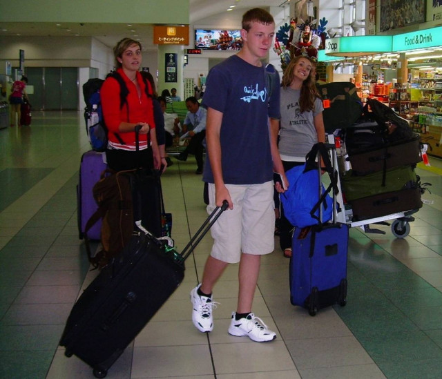 4 στους 10 'Ελληνες έτοιμοι να φύγουν στο εξωτερικό