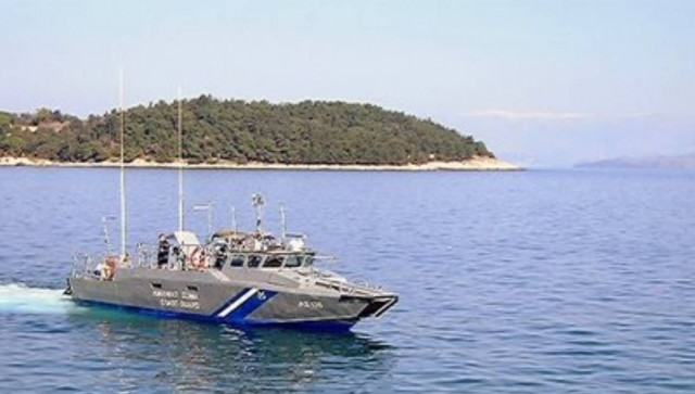 Κολυμπούσε για να ανάψει το καντήλι στη μάνα του και αγνοείται