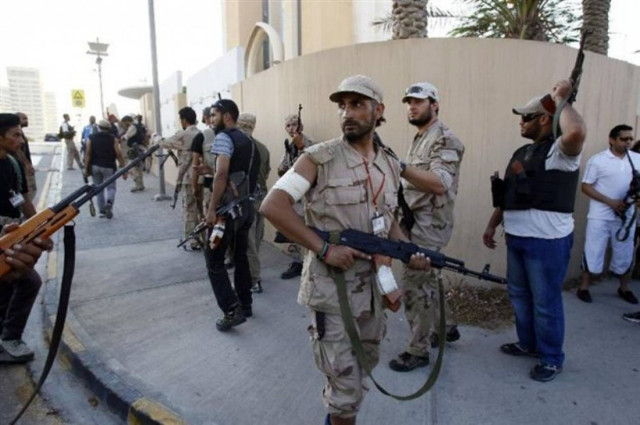 Απέτυχαν οι διαπραγματεύσεις για παράδοση των μαχητών του Καντάφι