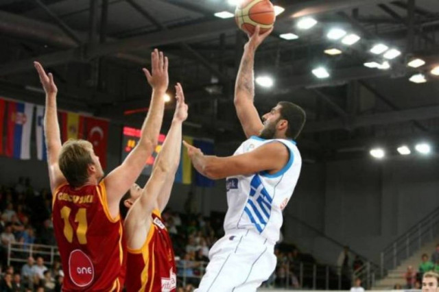 Υπέρ της Ελλάδας η παράδοση