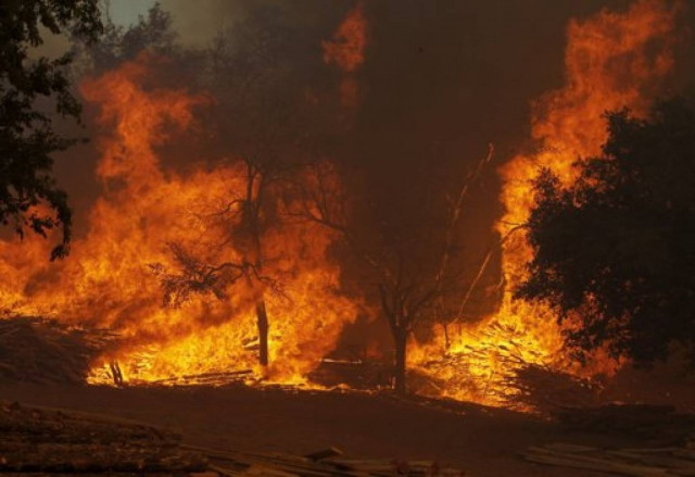 Στάχτη πάνω από 1.000 σπίτια στο Τέξας