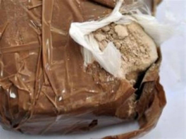 Σύλληψη Αλβανής για κατοχή ηρωίνης