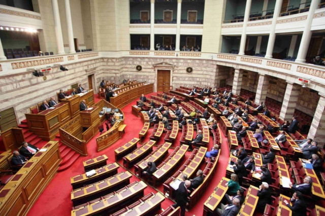 Ξεκινά σκληρό νομοθετικό ροκ για την κυβέρνηση