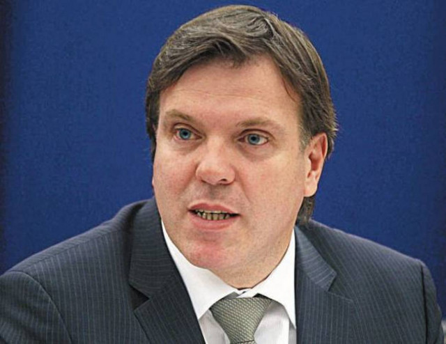 Αιτιάσεις Πεταλωτή εναντίον δημοσιογράφων που παίρνουν «μαύρα»