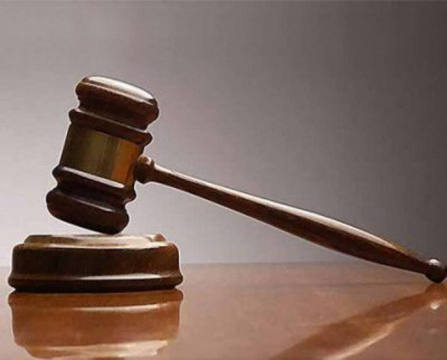 Προτεραιότητα στις υποθέσεις που εμπλέκονται πολιτικοί