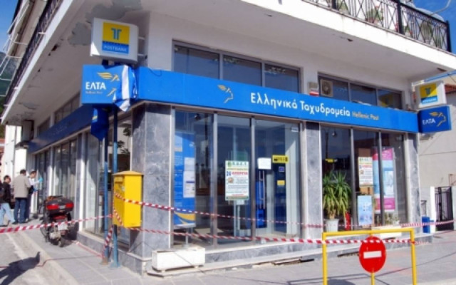 Ληστεία με πυροβολισμό στα ΕΛ.ΤΑ Γλυφάδας