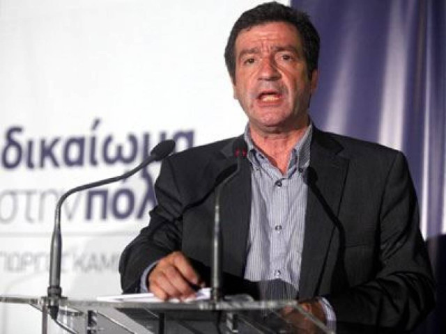 Στους δρόμους οι συμβασιούχοι του δήμου Αθηναίων
