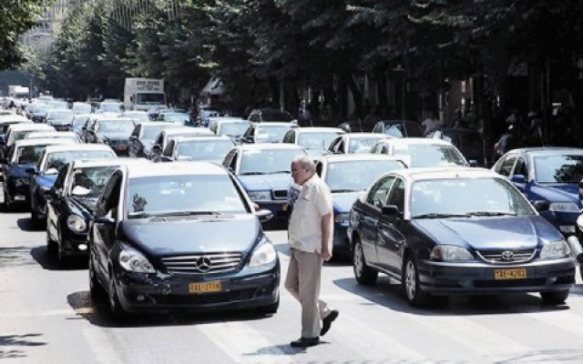 Πορεία ταξιτζήδων στο Βελλίδειο