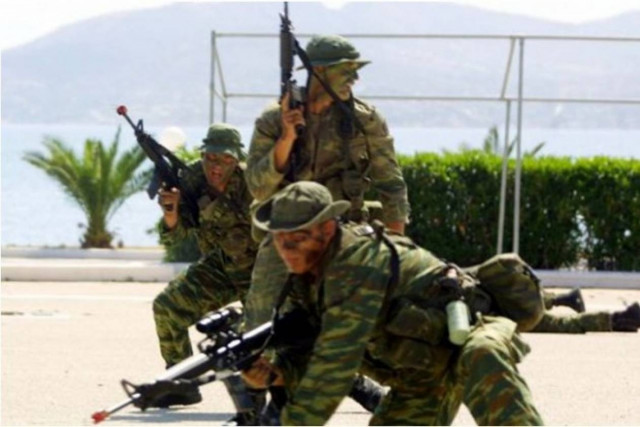 Εντυπωσιάστηκε από τις Ειδικές Δυνάμεις ο Πρόεδρος της Δημοκρατίας