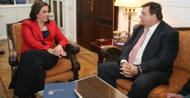 Φήμες φέρνουν την Ντόρα στο ΛΑ.Ο.Σ