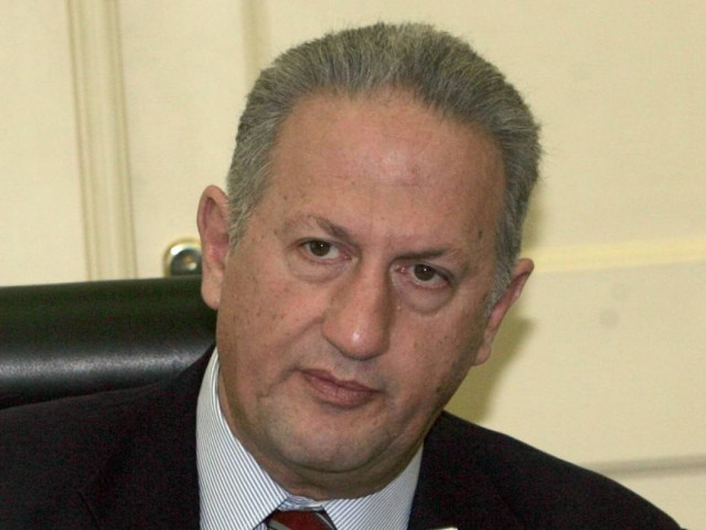 Κ.Σκανδαλίδης: Υπουργοί βγάζουν μαχαίριια!