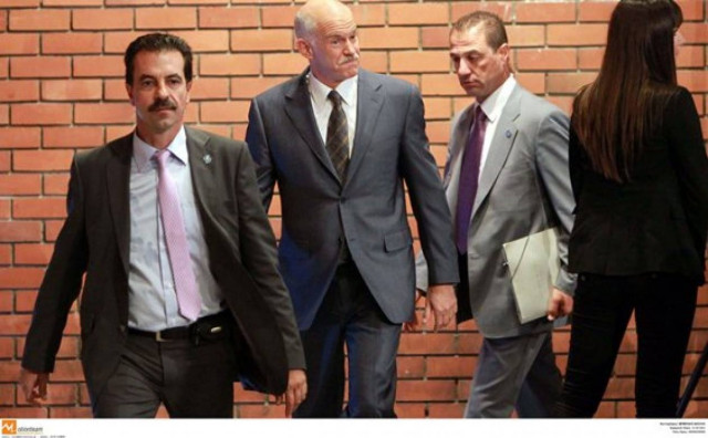 «Καπνός»  ο πρωθυπουργός από τη Θεσσαλονίκη