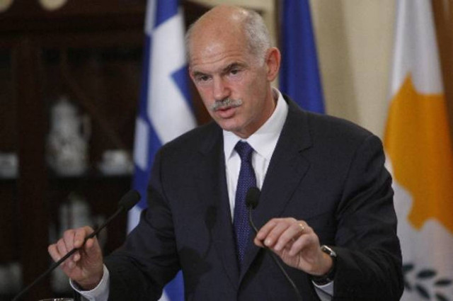 Την τρόικα ρωτάει για να κάνει εκλογές ο Παπανδρέου