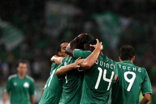 Ομάδα και κόσμος «μίλησαν», σειρά του Βγενόπουλου