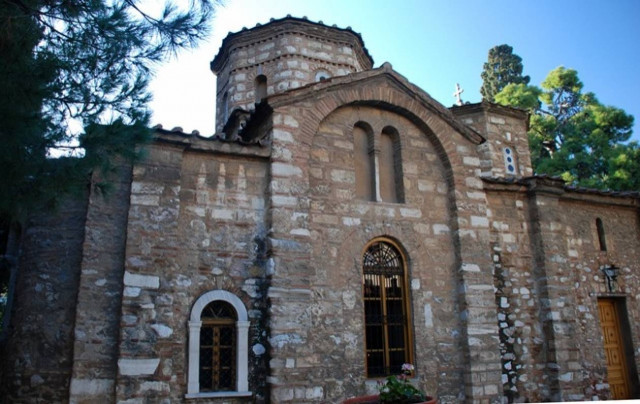 Στα πρόθυρα χρεοκοπίας και η Εκκλησία