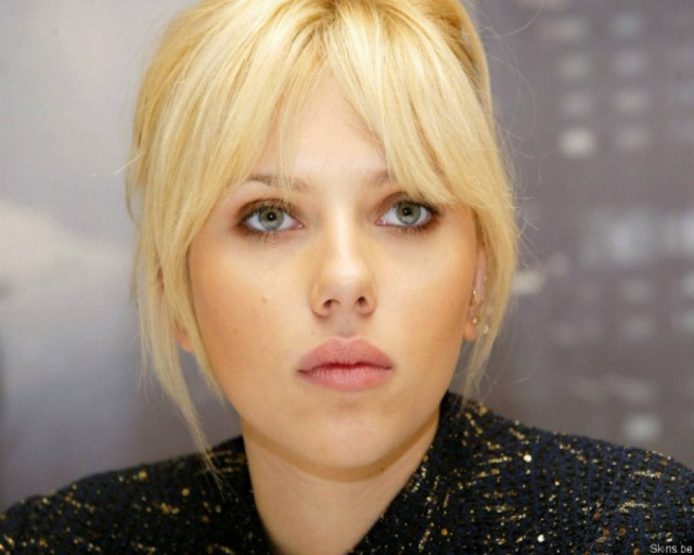 Αληθινές ή όχι οι γυμνές φωτογραφίες της Σκάρλετ Γιόχανσον;