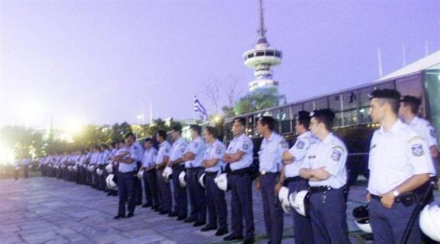 Γιατί τόση ασφάλεια στη ΔΕΘ κ. Παπανδρέου;