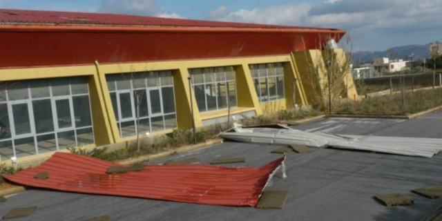 Πλιάτσικο στο Κλειστό Κολυμβητήριο Χανίων