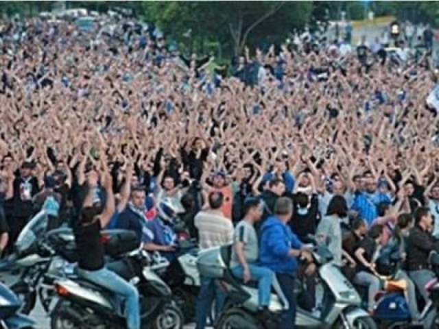 Πήγαν να «κράξουν» τον Βενιζέλο οπαδοί του Ηρακλή