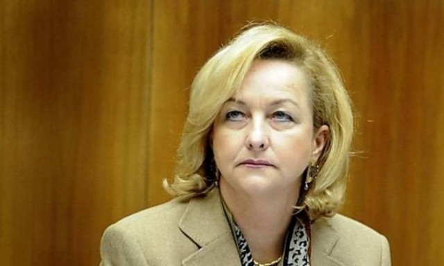 Επιμένει η Αυστρία στα περί χρεοκοπίας