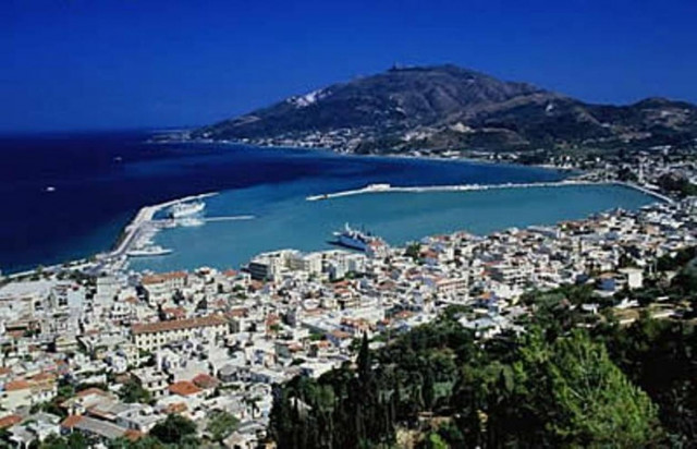 Ζάκυνθος: Λήστεψαν και τραυμάτισαν Βρετανούς τουρίστες