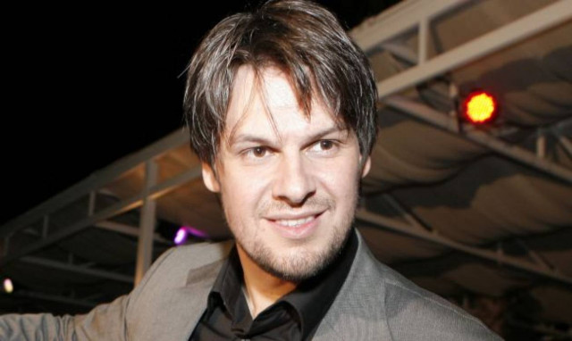 Π. Κιάμος: «Δεν μπορώ να συνδυάσω την παραλία με τη σαμπάνια»