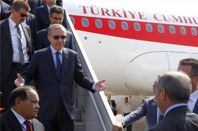 «Σκληρή γλώσσα» Ερντογάν για τη Συρία