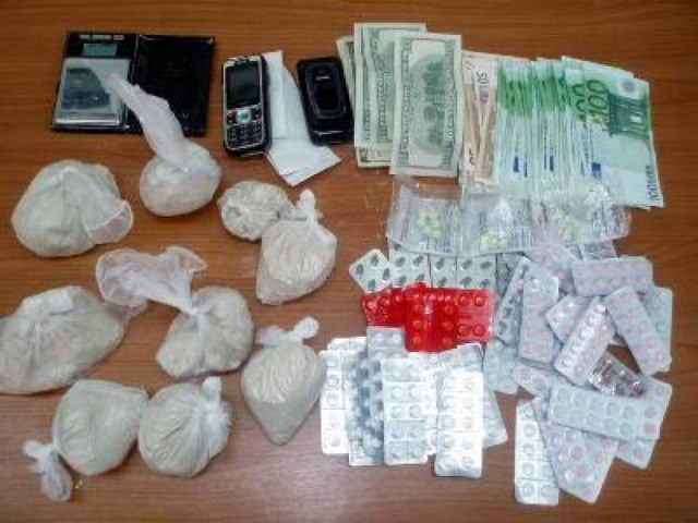 «Πιάστηκαν» για κατοχή ναρκωτικών στο Βόλο