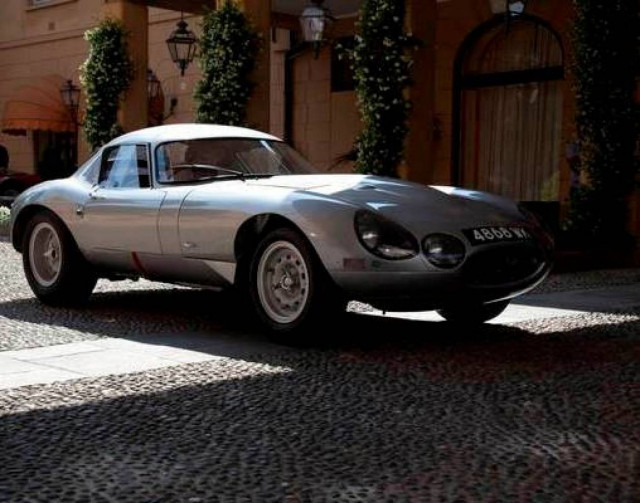 «Συνοδοί πολυτελείας» συνελήφθησαν για φοροδιαφυγή