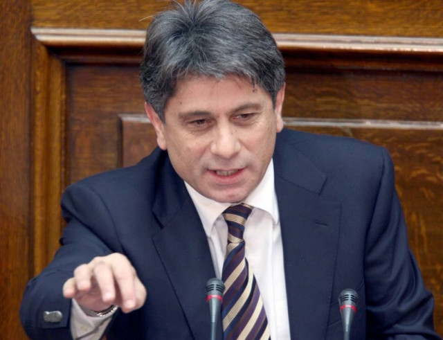 Αμοιρίδης: Ηλεκτροσόκ το έκτακτο τέλος!