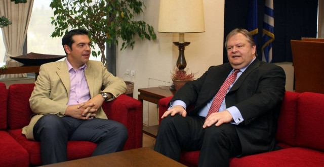 Τηλεφωνική επικοινωνία Βενιζέλου - Τσίπρα