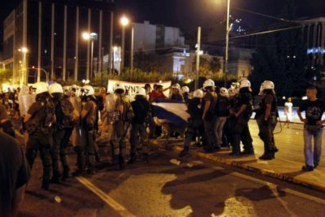 Μικρής έκτασης επεισόδια στο Σύνταγμα