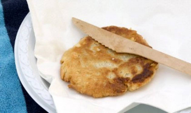 Ζυμαροπιτάκια με φέτα