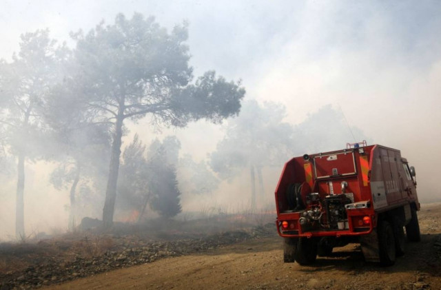 Επιστρέφει ο πύρινος εφιάλτης σε Κέρκυρα και Κεφαλονιά