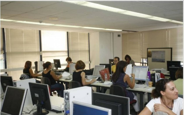 Απλήρωτοι οι μεταταχθέντες στην περιφέρεια Αττικής