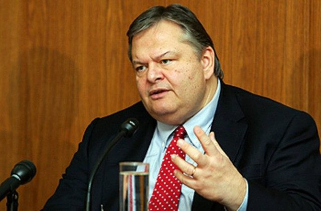 Ευ. Βενιζέλος: H κυβέρνηση αντισταθμίζει τις αποκλίσεις με νέα μέτρα