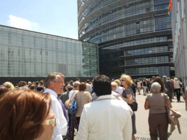 Εκκενώθηκε το Ευρωκοινοβούλιο