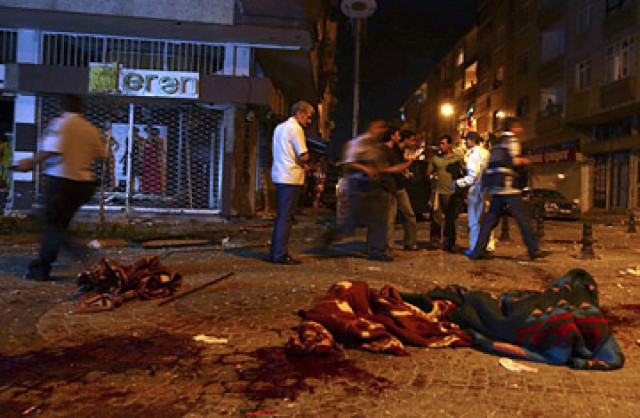 Επίθεση με χειροβομβίδα στην Τουρκία