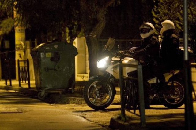 Και δαρμένος και κλεμμένος…