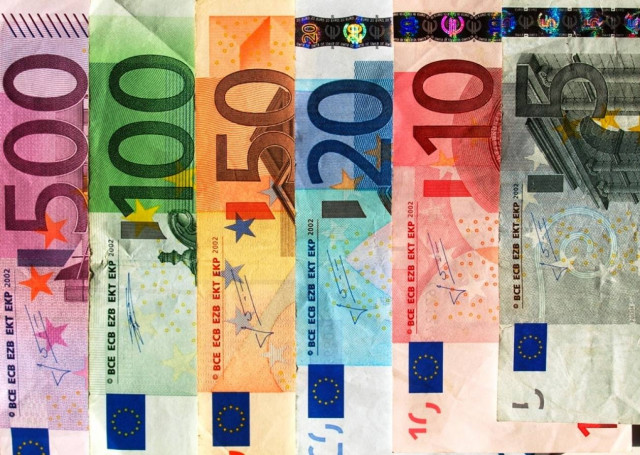 1,625 δισ. ευρώ άντλησε το ελληνικό δημόσιο από τη δημοπρασία εντόκων