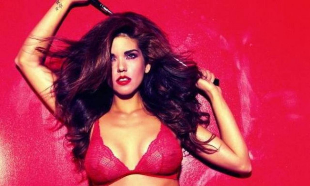 Ν. Λυμπερίδου: «Υπήρξαν πολλά φλερτ το καλοκαίρι»